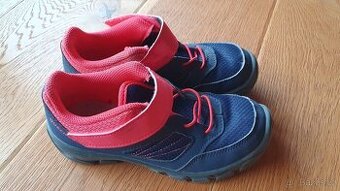 Dívčí boty Quechua vel 34