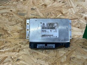 ŘÍDICÍ JEDNOTKA AUTOMATICKÉ PŘEVODOVKY 4D0907389D - 1