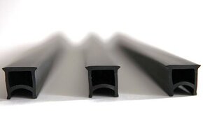 PVC záslepky pro T-drážky 16 mm, 20x 500 mm