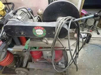 Kotoučová pila na kov