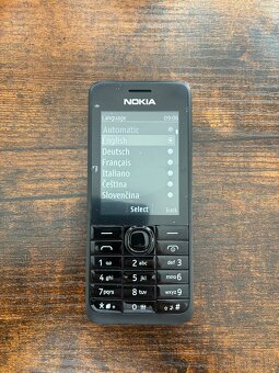 📱 Nokia 301 – perfektní stav, cena pevná