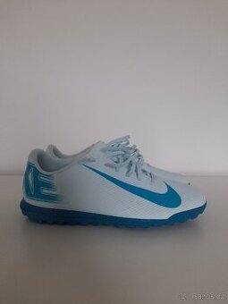 Turfy Nike vel. 42