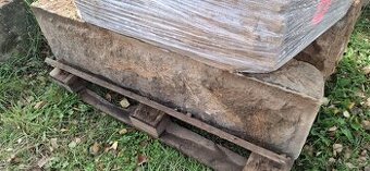 Pískovcový kámen 30 cm,