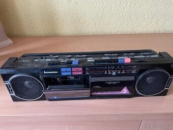 Radiomagnetofon Jezevčík