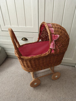 Proutěný kočárek - 1