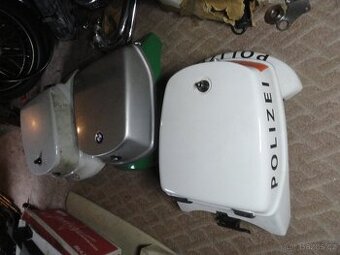 BMW R850RT, R1100RT, R1150RT Policie . Kaslík vysílačky