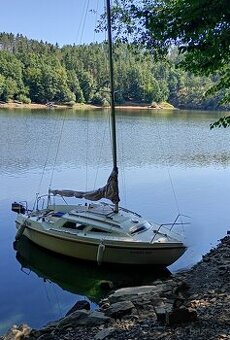 Kajutová plachetnice bez VMP