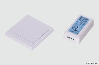 Krokově stmívatelný spínač s tlačítkem pro jednobarevné LED