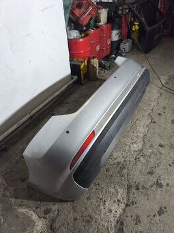 Zadní nárazník Škoda Rapid space back.