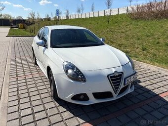Alfa Romeo Giulietta 2.0 JTD (103 kW)