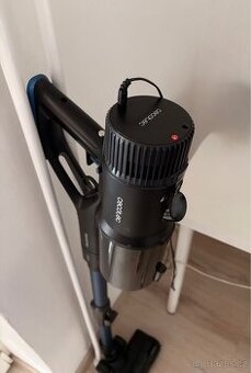 Tyčový vysavač Cecotec RockStar – výkonný, lehký