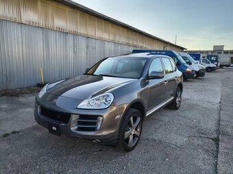 PORSCHE CAYENNE 3.6 benzín_raritný MANUÁL_servis za 6000€_