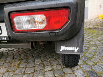 Suzuki Jimny - zástěrky, lapače nečistot