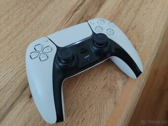 Dualsense ps5 - jako nový