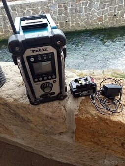 Rádio Makita - 1