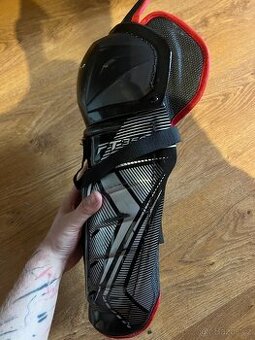 CCM jetspeed ft350 holeně