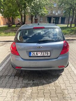 Prodám Kia Ceed 1.4 cvvt,80 kw