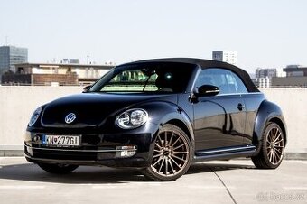 Volkswagen Beetle Cabrio 1.6 TDI Design - 1