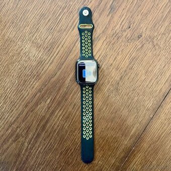Apple Watch 10 46mm titan