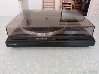 Gramofon- Top Pioneer PL-445 QUARTZ PLL DIRECT DRIVE