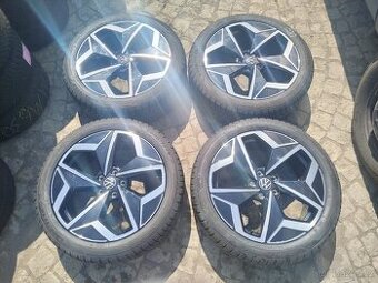 VW ID.3 orig. zimni kola 5x112 + 215/50/19 ZIMA