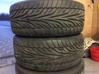 2ks Letní pneu 225/40/18 vzorek 6mm