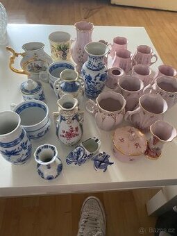 Růżový a modrý porcelán