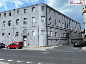 Pronájem komerčního objektu, 3300 m2, Okružní, Aš