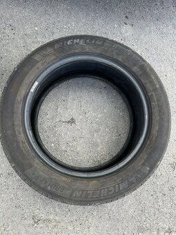 Pneu Michelin 215/55 R17
