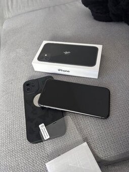 iPhone 11 64GB - 1