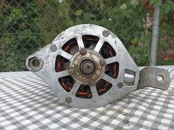 VAZ 2101 - alternátor