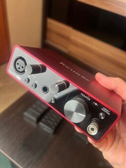 Focusrite předzesilovač - 1