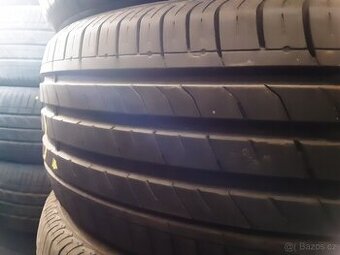 PNEU 225/55/16 a 215/45/16 , 2-4 kusy , R16 léto