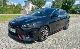 Kia ProCeed 1.6 T-GDi 150 kW GT-Line, tovární záruka