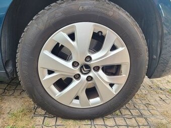 Zimní pneu 205/60 R16