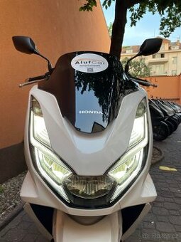 Honda PCX 2022–2024