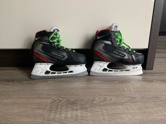 Brankářské brusle Bauer vapor X2.7, 13.5 d, eur 33