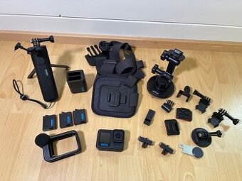 GoPro Hero 13 Black + bohaté příslušenství – výborný stav