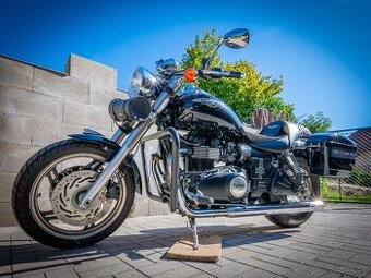 Triumph Speedmaster 900 – 2012 – vymazlený stroj, top stav