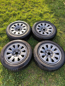 4 zimní kola ŠKODA 15´,5x100 pneu 185/60/15 FABIA, RAPID