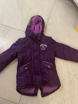 Zimní bunda děvče