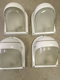 Prodám venkovní svítidla