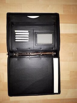 Černé pouzdro na diář - spisovka, A4