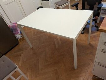 Prodám stůl z Ikea VIHALS  125x74 cm