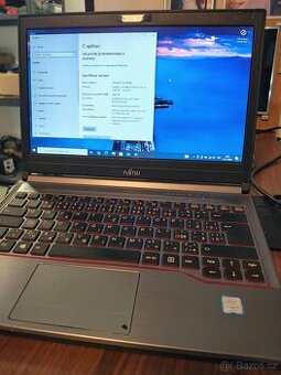 Fujitsu Intel Core i5, 8GB RAM, 500GB disk, dok. stanice