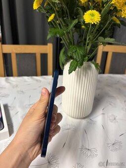 iPhone 12 64 GB 📱 perfektní stav, Praha