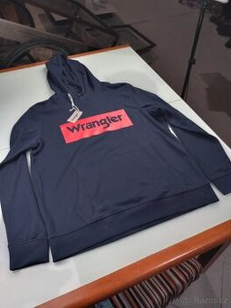 Wrangler mikina navymodrá - nová - nepoužitá