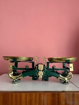 HEZKÉ STATÉ LITINOVÉ VÁHY