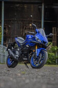 Yamaha yzf-r3, rv. 2021
