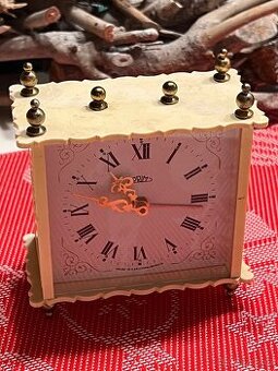 Budík / Hodiny Prim